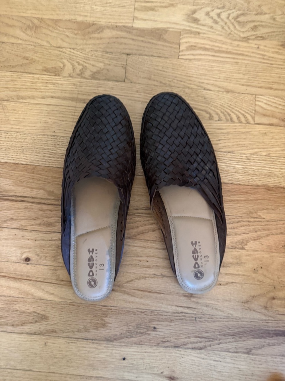 Brand New Never Worn Men’s Desi Hangover Brown Woven Leather Slip-On Loafers